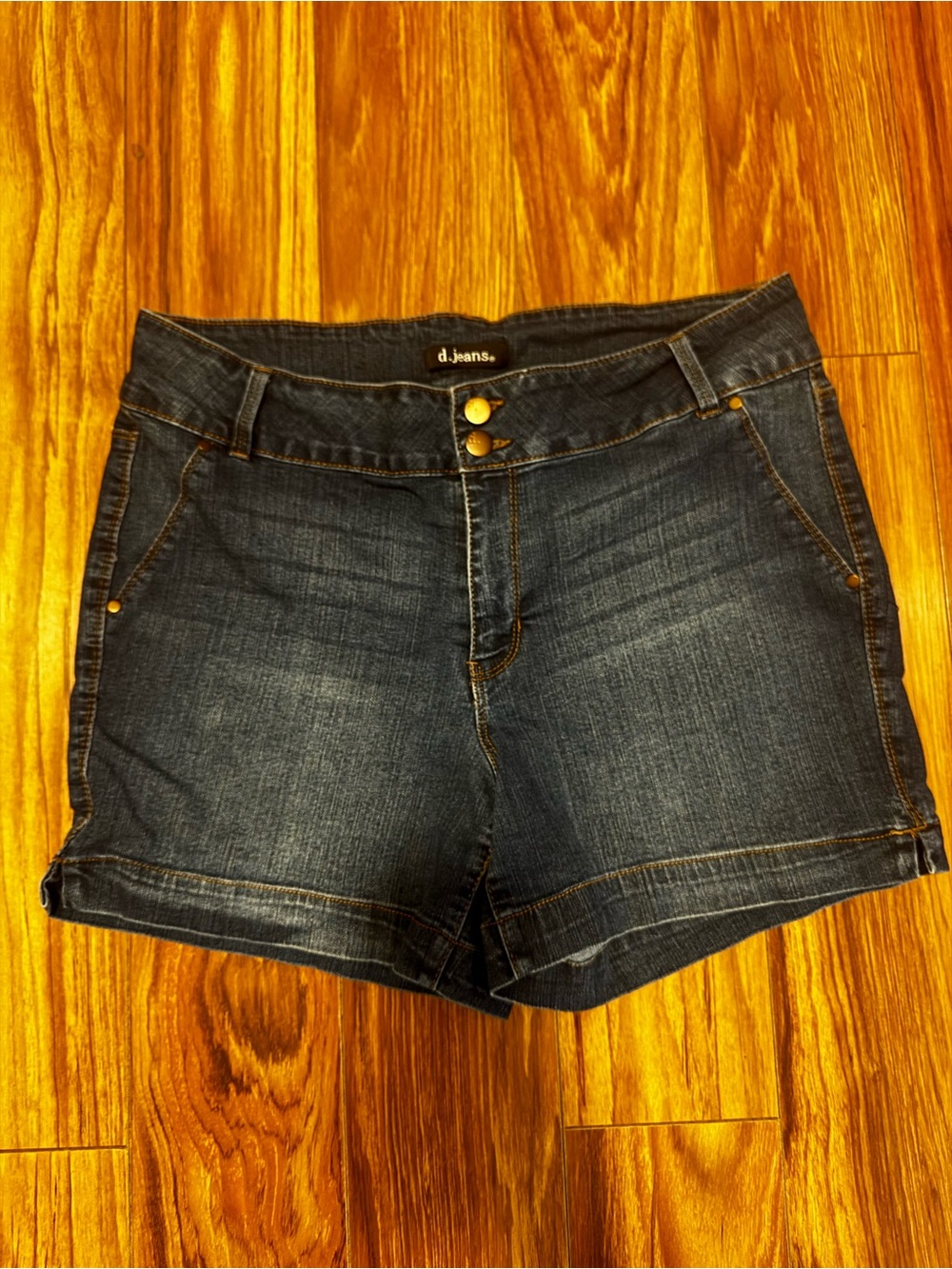 d. jeans Dark Blue Denim Double-Button Mid-Rise Shorts